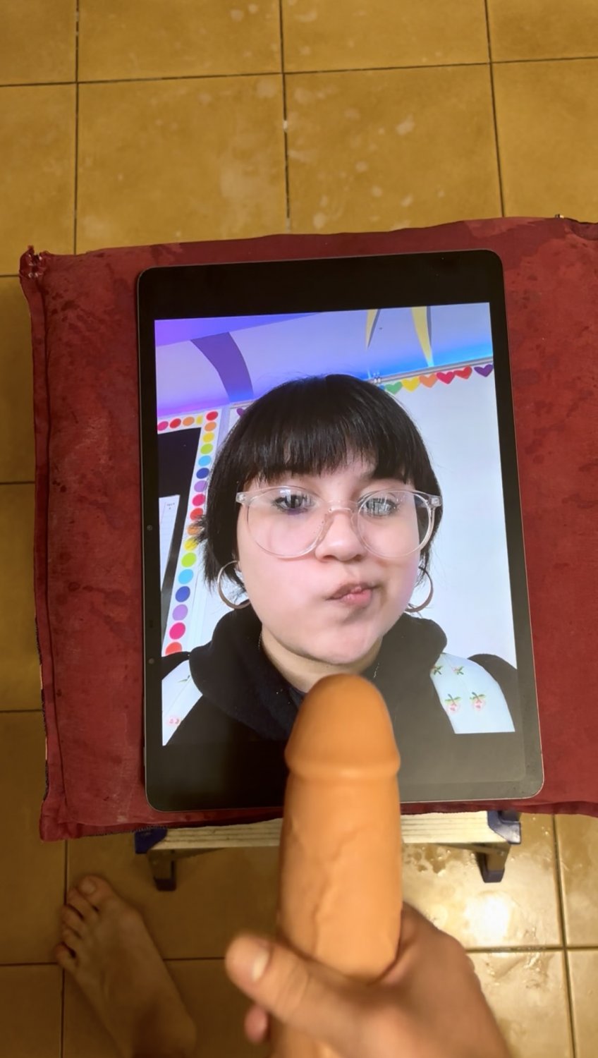 Sexy girl face cum tribute (fake cock) (request) #XScYnG6G