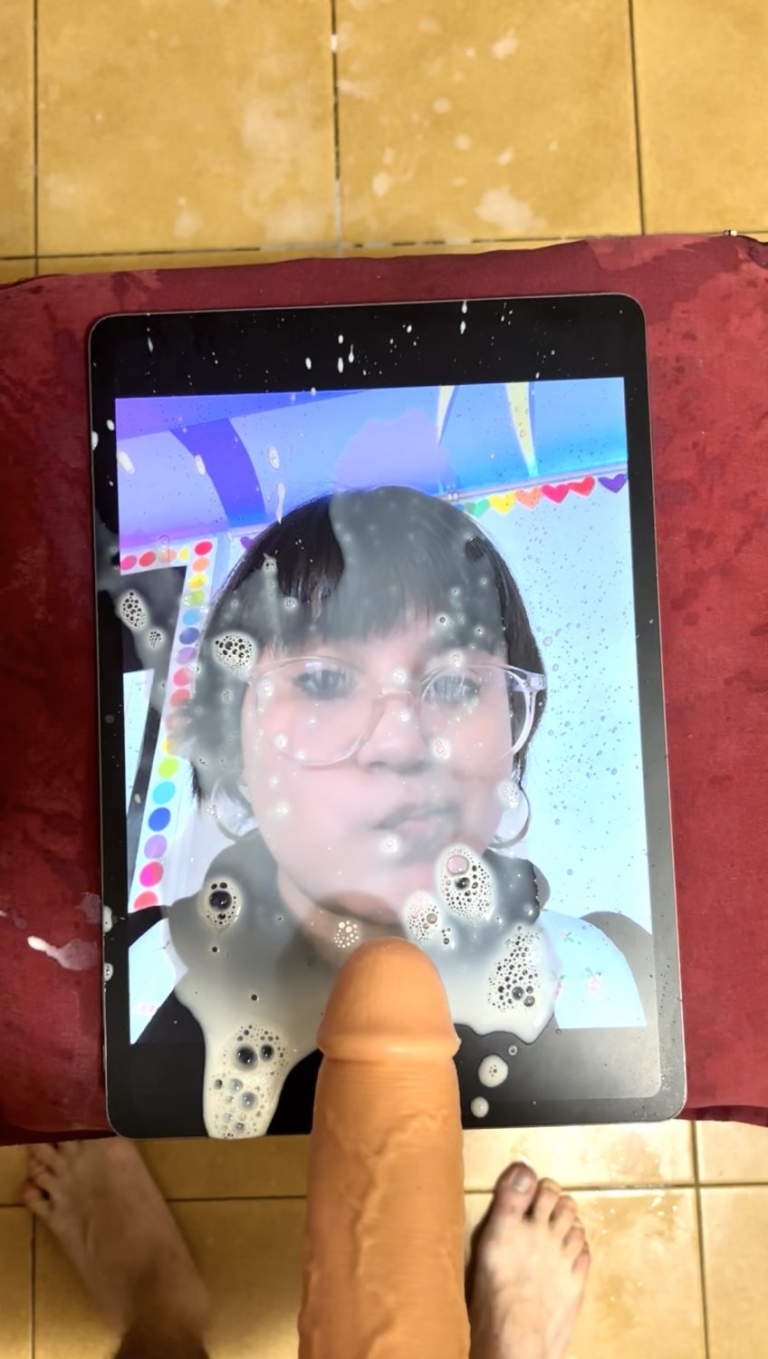 Sexy girl face cum tribute (fake cock) (request) #pPE1YkID