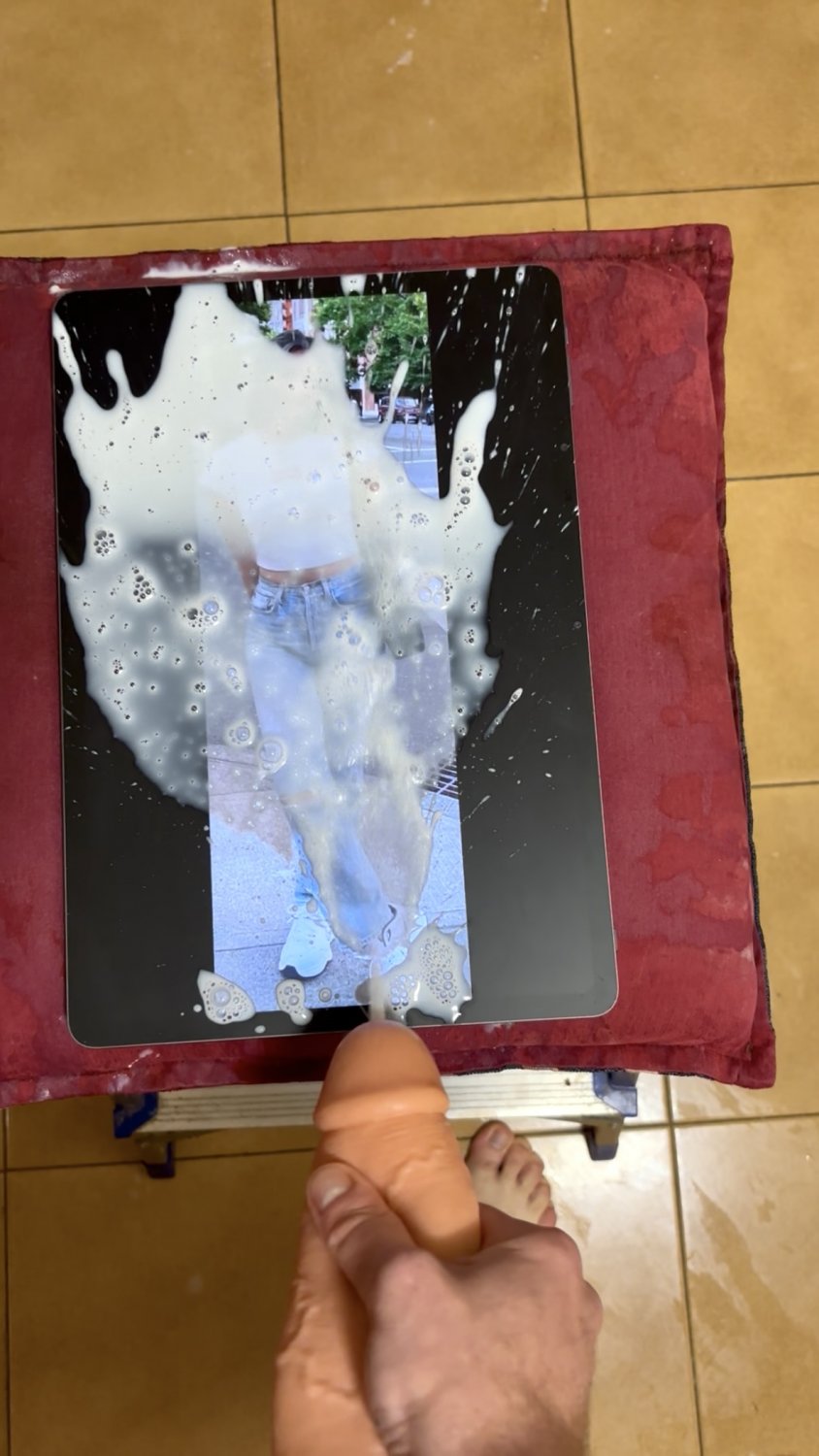 Cum tribute to sexy girl (fake cock) (request) #H5KgOeAw